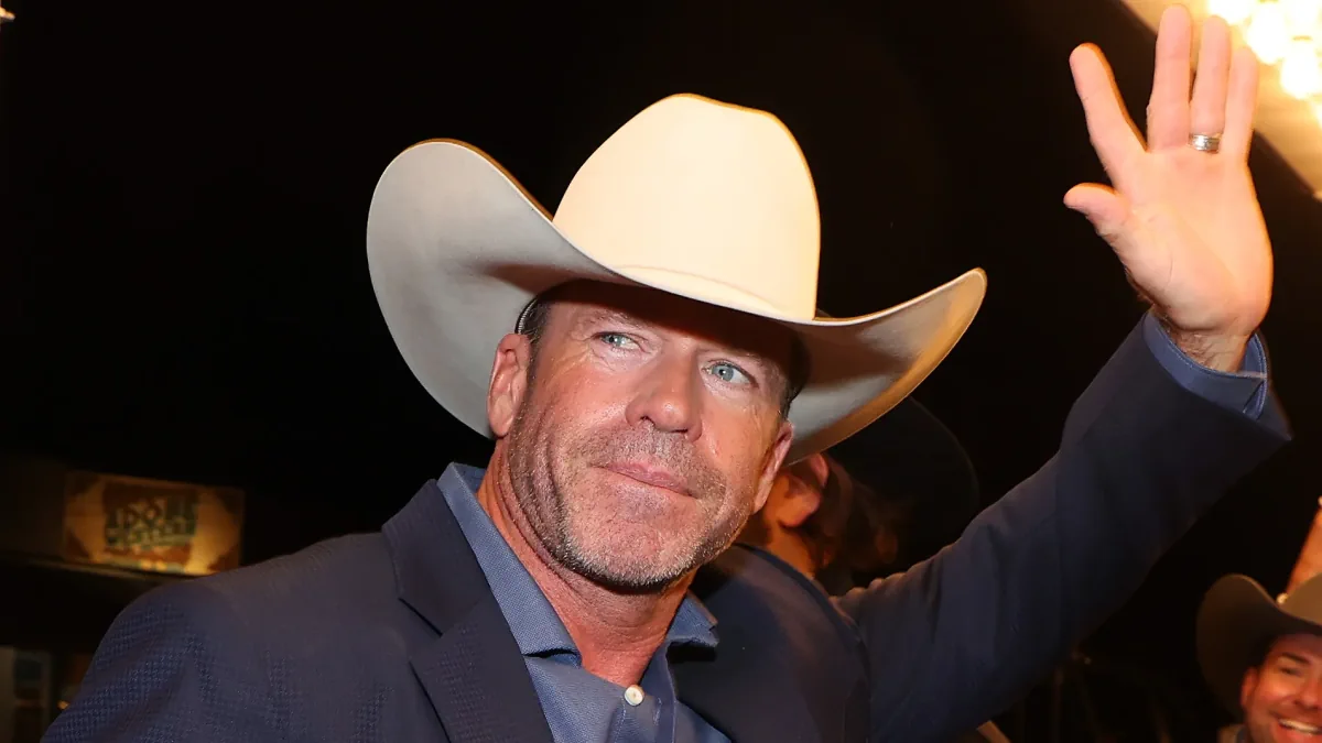 taylor sheridan net worth